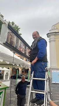 Unser Uwe Klodt beim Abbau - Vielen Dank für Deine Unterstützung